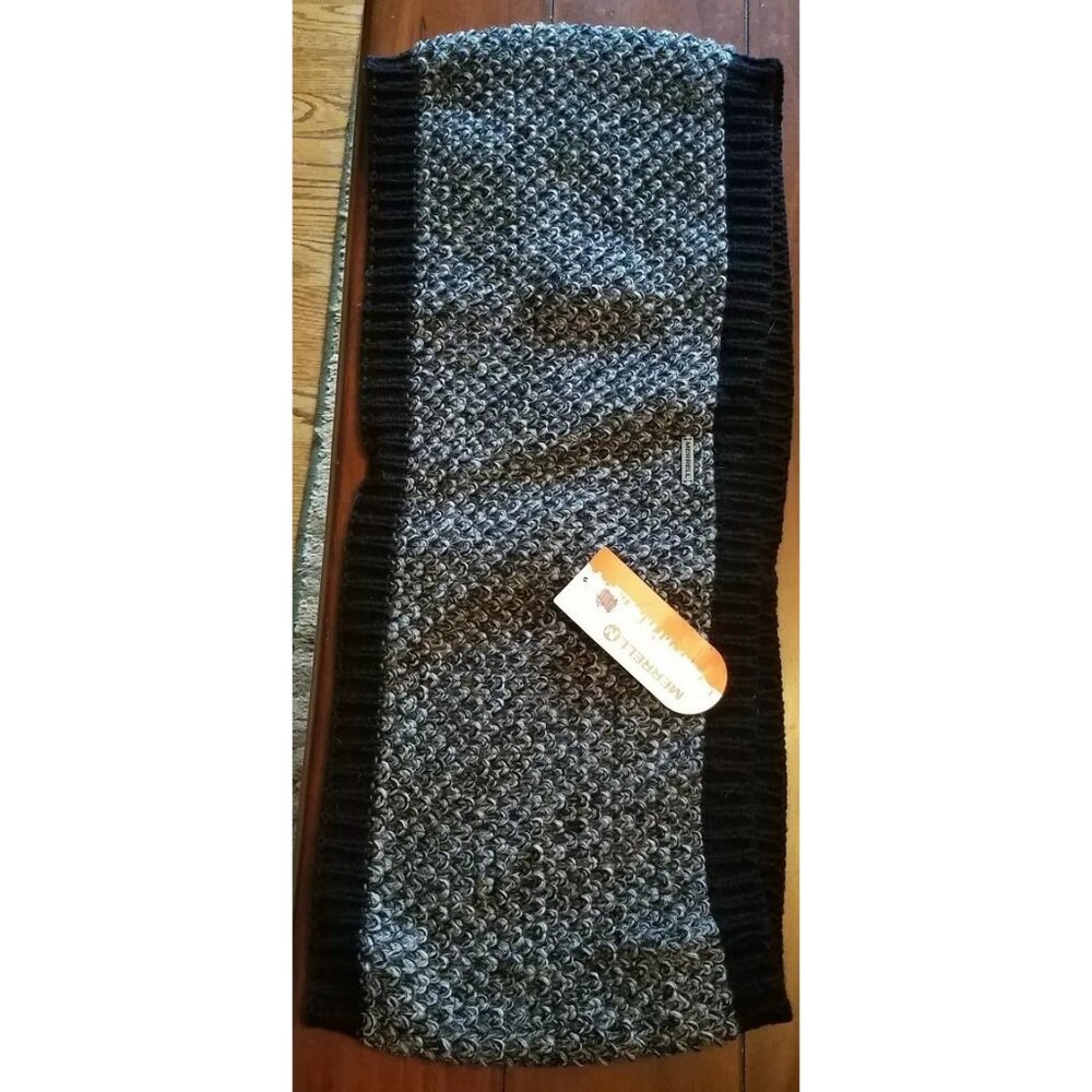 Merrell Chesham Infinity  Scarf  Ladies Black / Gray / White Knit  New /Tag